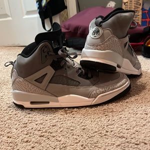 Jordan spizlike cool greys